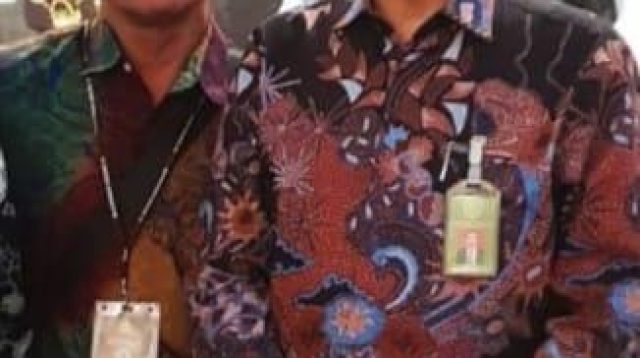 Mr. Emil F Simatupang Bersama Ketua MA Prof. Sunarto