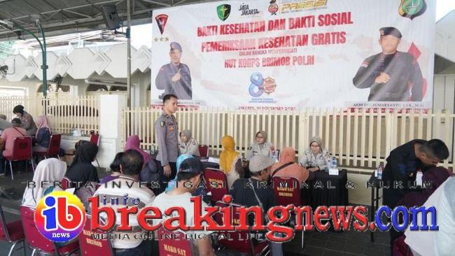 brimob-polda-metro-jaya-menggelar-bakti-kesehatan-menyambut-hut-ke-80-1761987195233_169